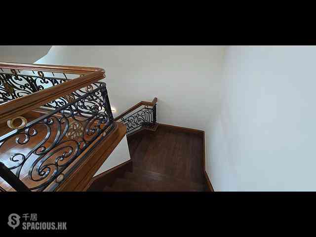 Repulse Bay - 110, Repulse Bay Road 07