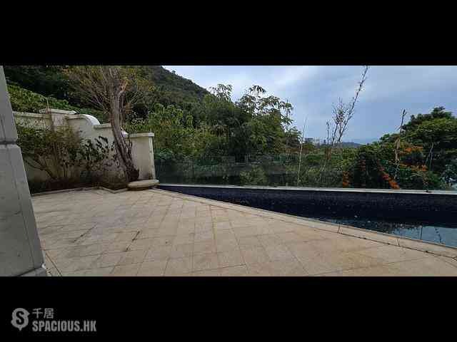 Repulse Bay - 110, Repulse Bay Road 11