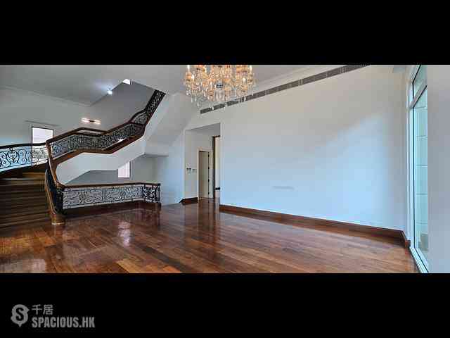 Repulse Bay - 110, Repulse Bay Road 14