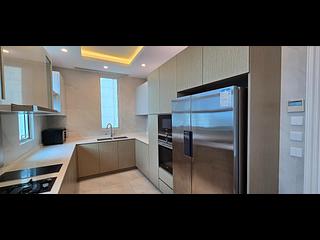 Repulse Bay - 110, Repulse Bay Road 16