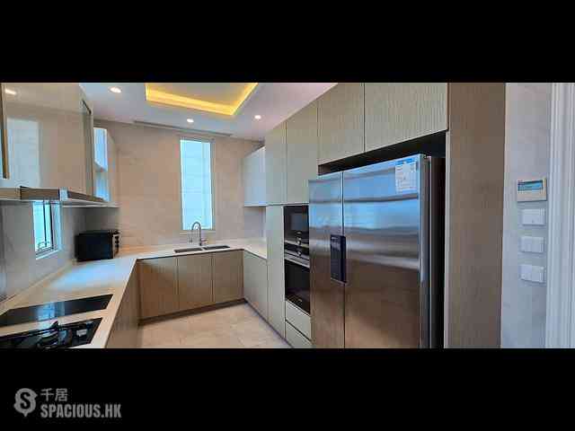 Repulse Bay - 110, Repulse Bay Road 16