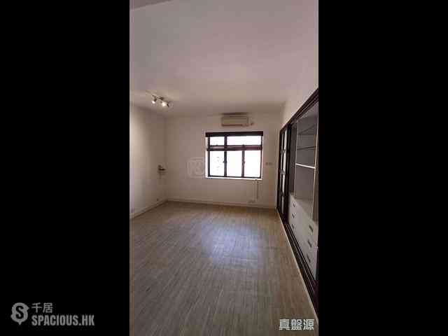 Mid Levels East - Man Yuen Garden 05