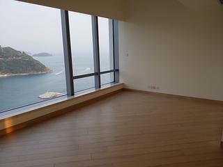 Ap Lei Chau - Larvotto 06