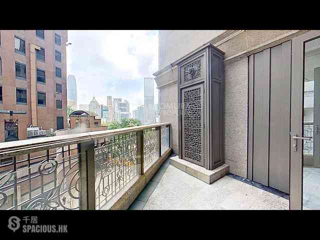 Mid Levels Central - 3, MacDonnell Road 06