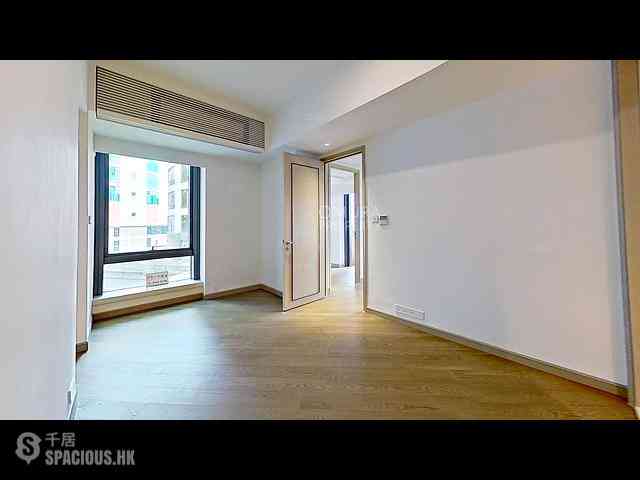 Mid Levels Central - 3, MacDonnell Road 18