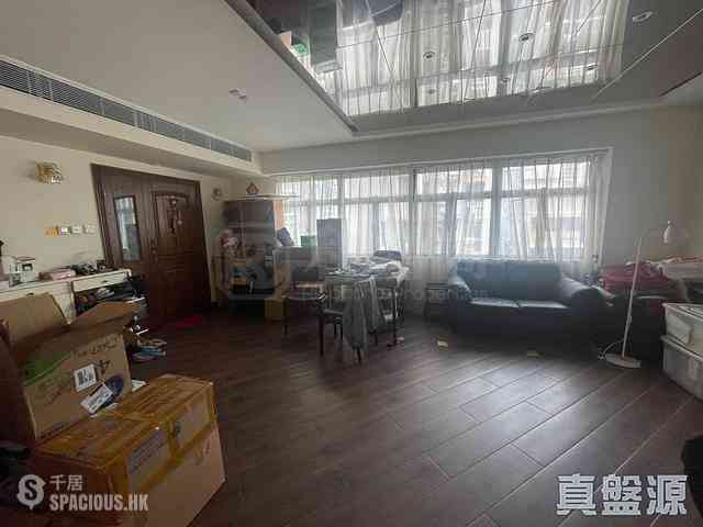 Wan Chai - Suncrest Tower 03