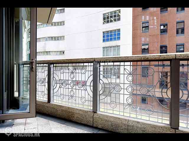 Mid Levels Central - 3, MacDonnell Road 22