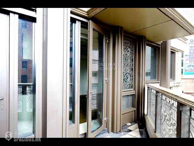 Mid Levels Central - 3, MacDonnell Road 24