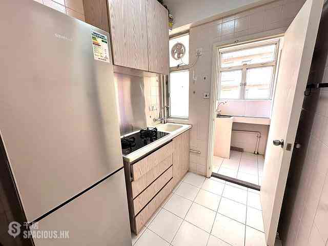 Causeway Bay - Potek House 05