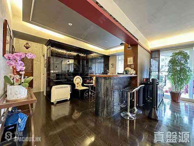 Mid Levels Central - Pearl Gardens 03