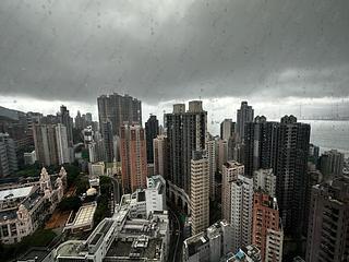 Sai Ying Pun - The Summa Block 1 08