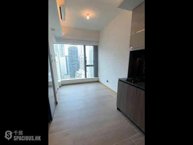 Sai Ying Pun - One・Artlane 01