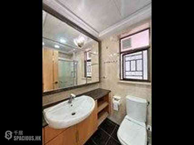 Shek Tong Tsui - The Belcher's Phase 1 Block 1 04
