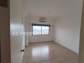 Tai Tam - Hong Kong Parkview Parkview Heights Block 13 06