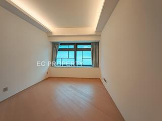 Pok Fu Lam - Victoria Coast Block B 12