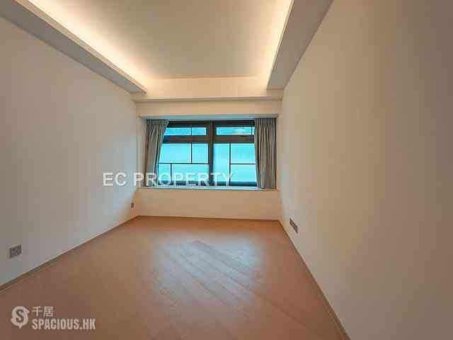 Pok Fu Lam - Victoria Coast Block B 12