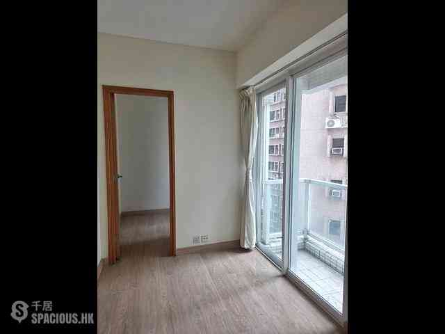 Sai Ying Pun - Reading Place 03