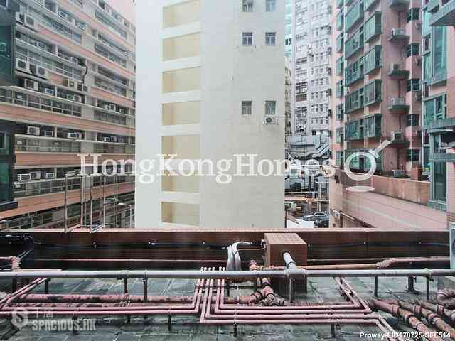 Sheung Wan - Queen's Terrace 02