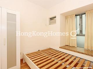 Sheung Wan - Queen's Terrace 04