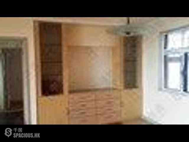 Pok Fu Lam - Baguio Villa Block 17 05