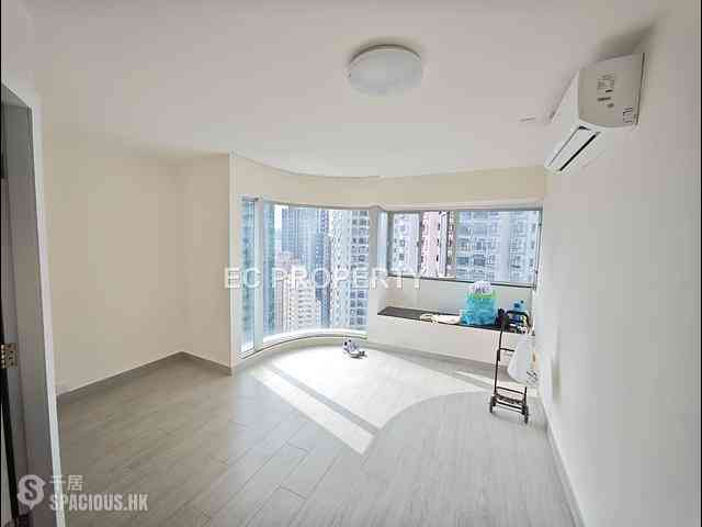 Tai Hang - Grand Deco Tower 12