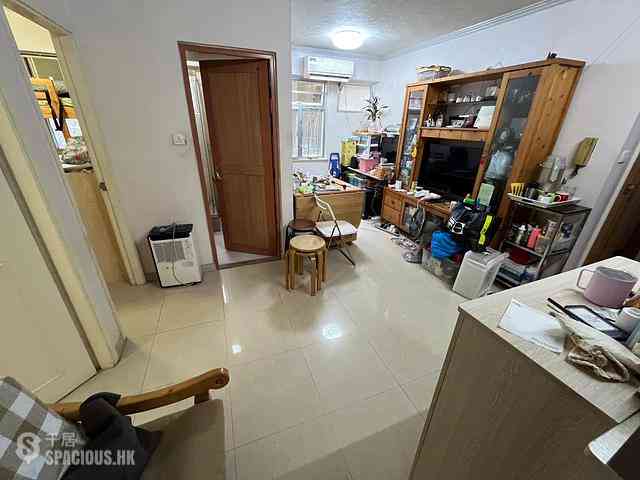 Sai Ying Pun - Yue Sun Mansion 07