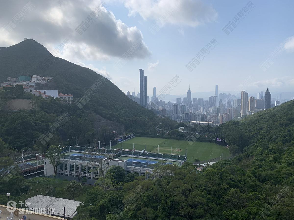 Jardines Lookout - Park Place Block C 01