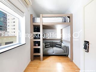 Stubbs Road - Miramar Villa 07