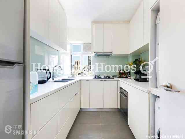 Stubbs Road - Miramar Villa 11