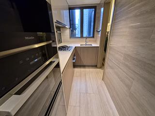 Wong Chuk Hang - The Southside Phase 1 Southland Tower 2B 04
