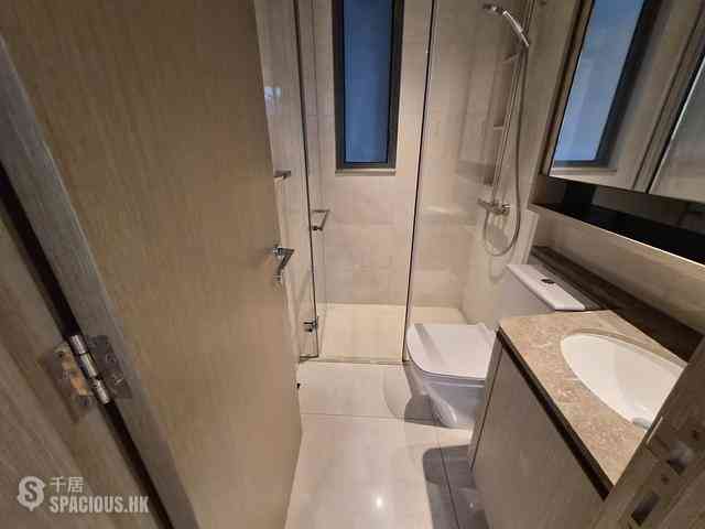 Wong Chuk Hang - The Southside Phase 1 Southland Tower 2B 08