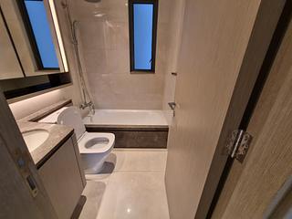 Wong Chuk Hang - The Southside Phase 1 Southland Tower 2B 10