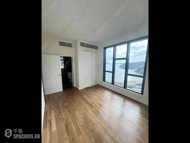 Repulse Bay - Helene Tower 02