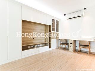 Wan Chai - Royal Court 03