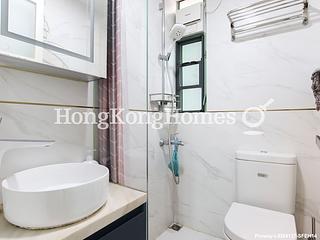 Wan Chai - Royal Court 10