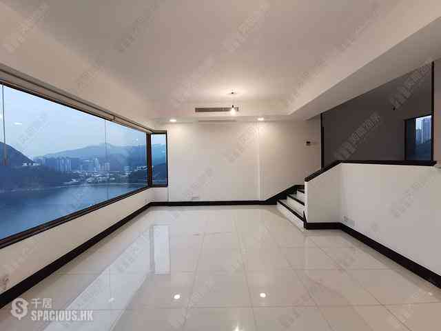 Repulse Bay - Pine Crest 01