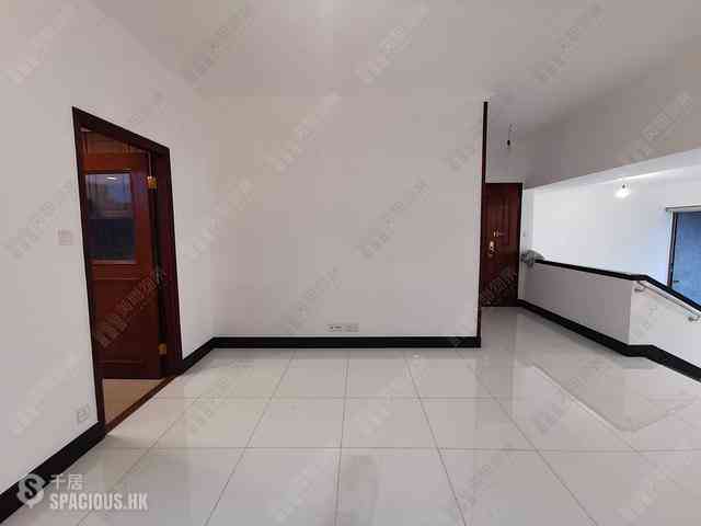 Repulse Bay - Pine Crest 02