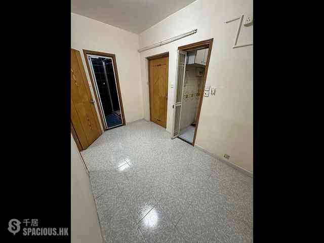 Mong Kok - Lauren Court 02