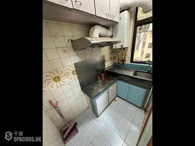 Mong Kok - Lauren Court 07