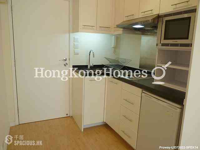 Central - 1-3, Shin Hing Street 07
