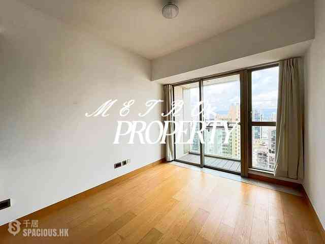 Sai Ying Pun - The Nova 01