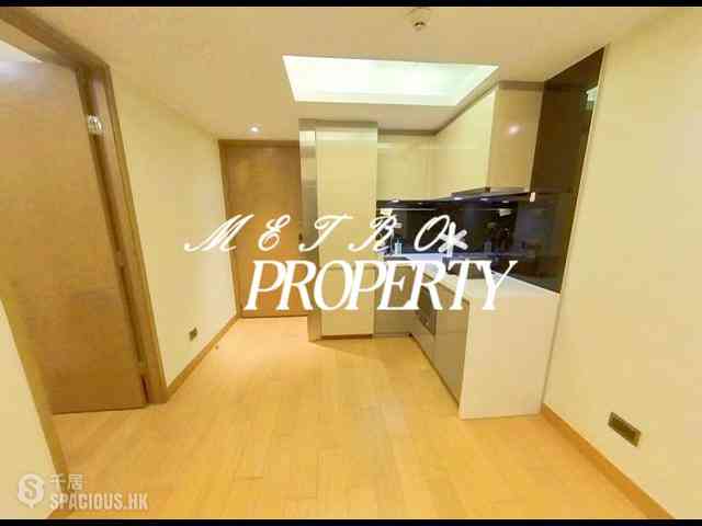 Sai Ying Pun - The Nova 07