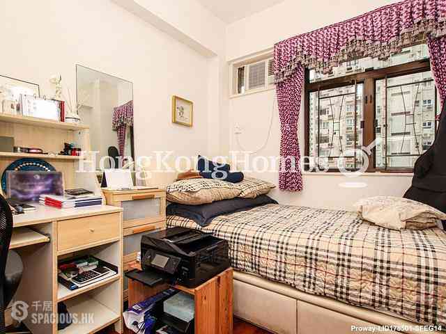 Mid Levels Central - Pearl Gardens 09