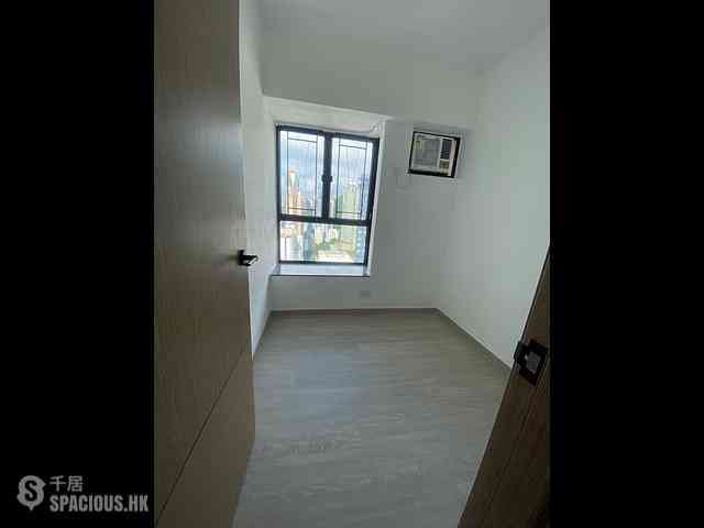 Kennedy Town - Centenary Mansion Block 2 07