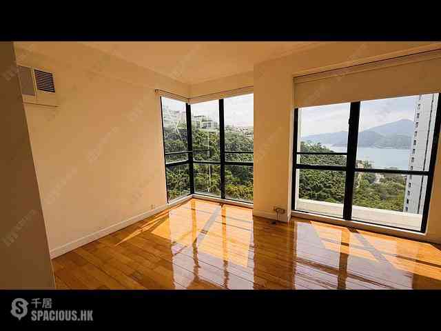 Repulse Bay - South Bay Towers 02
