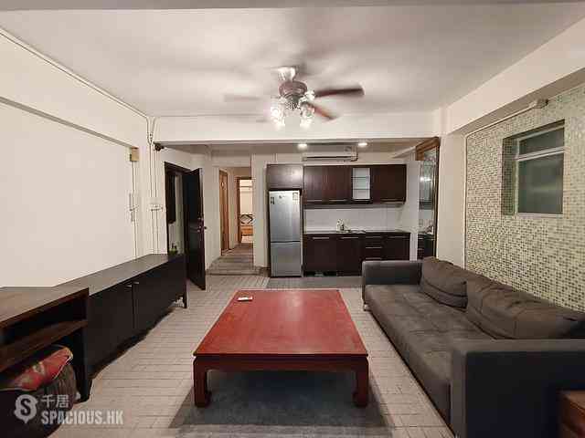 Soho - 38, Elgin Street 01