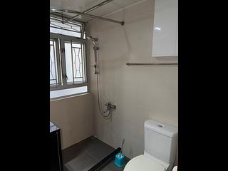 Wan Chai - Yick Shing Mansion 04