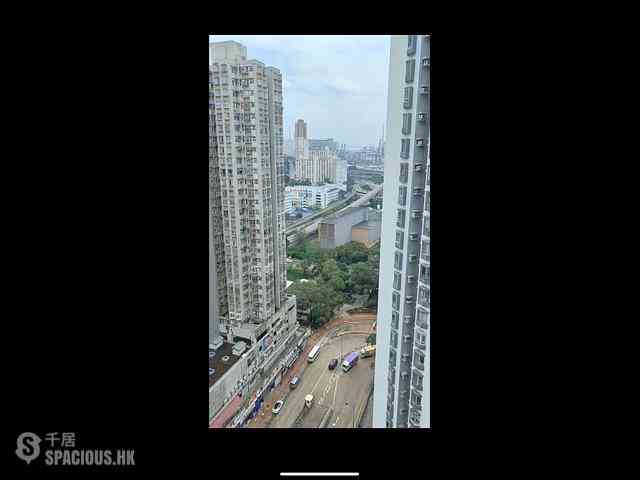Kwai Chung - New Kwai Fong Gardens Block C 01