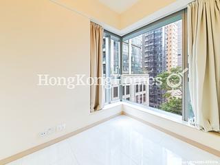Sai Ying Pun - King's Hill 05