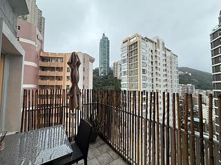 Happy Valley - Cheerful Court 07